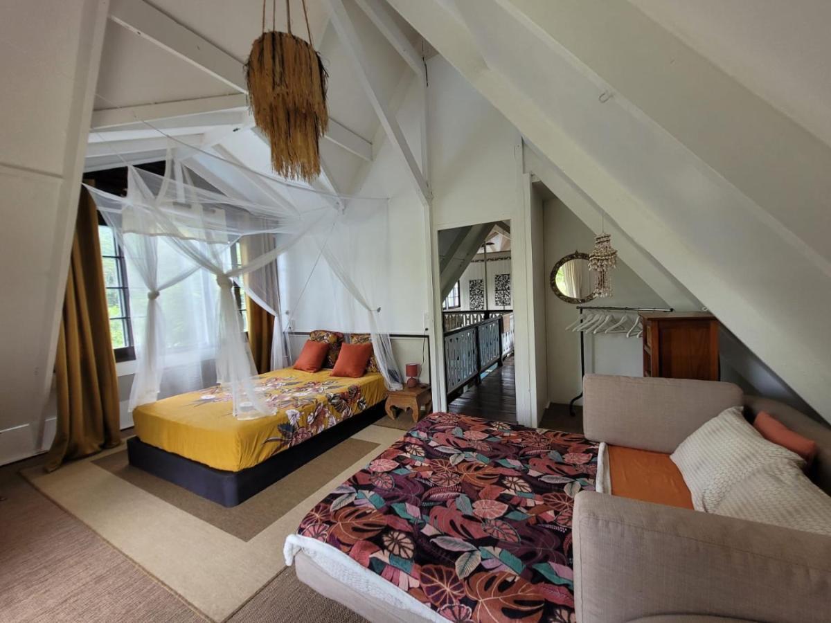 Fare Haurevaiti Moorea Paopao Luaran gambar