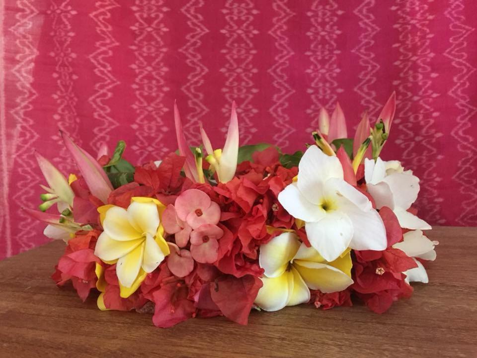 Fare Haurevaiti Moorea Paopao Luaran gambar